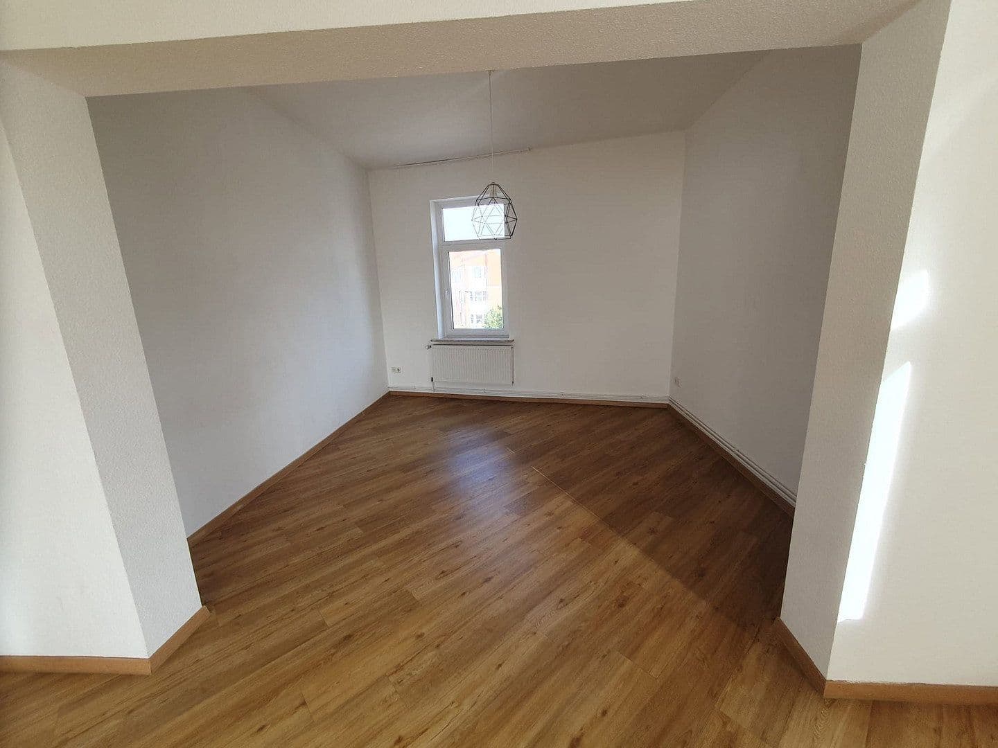 Pronájem bytu 3+1 83 m², Bremerhaven, Bremen Pronájem bytu 3+1 83 m², Bremerhaven, Bremen