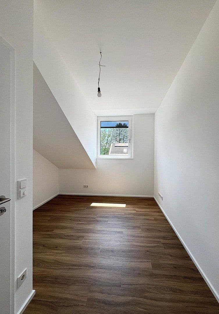 Pronájem bytu 4+1 80 m², Anzing, Bavorsko Pronájem bytu 4+1 80 m², Anzing, Bavorsko