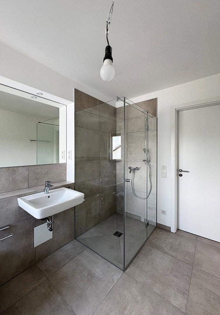 Pronájem bytu 4+1 80 m², Anzing, Bavorsko Pronájem bytu 4+1 80 m², Anzing, Bavorsko