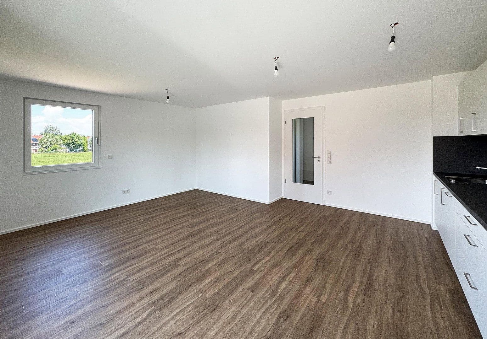 Pronájem bytu 3+1 65 m², Anzing, Bavorsko Pronájem bytu 3+1 65 m², Anzing, Bavorsko