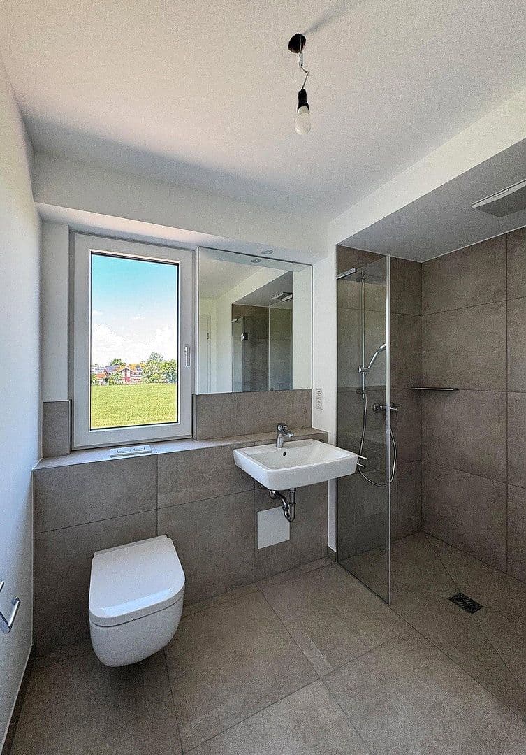 Pronájem bytu 3+1 65 m², Anzing, Bavorsko Pronájem bytu 3+1 65 m², Anzing, Bavorsko