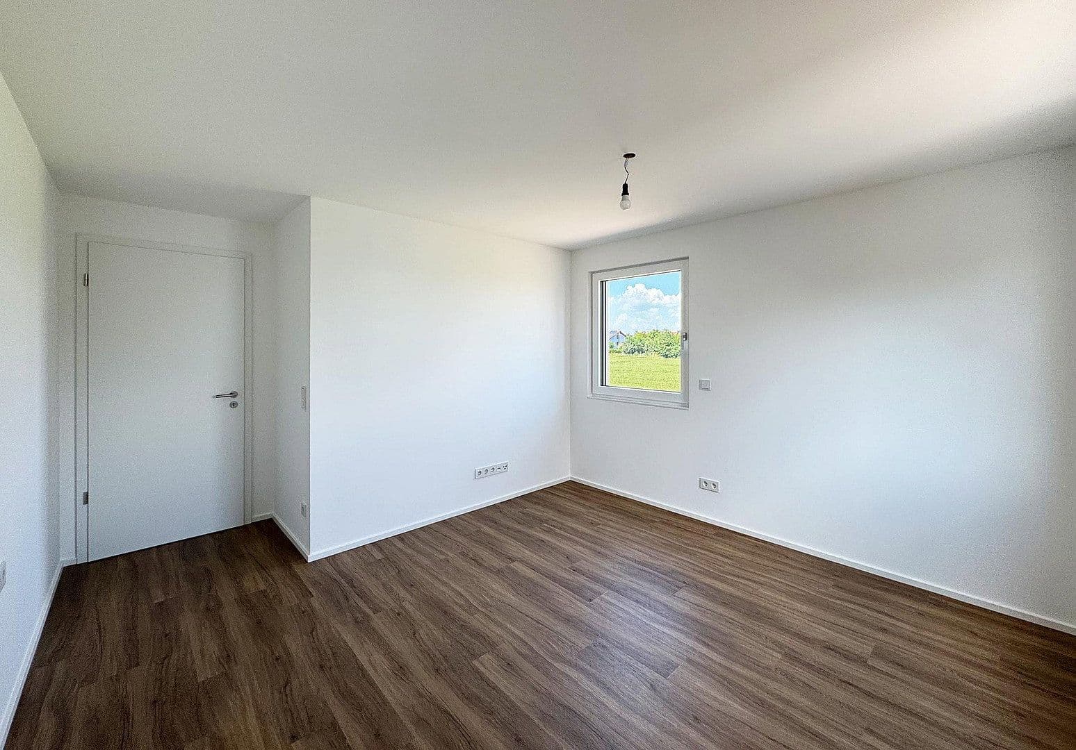 Pronájem bytu 3+1 65 m², Anzing, Bavorsko Pronájem bytu 3+1 65 m², Anzing, Bavorsko