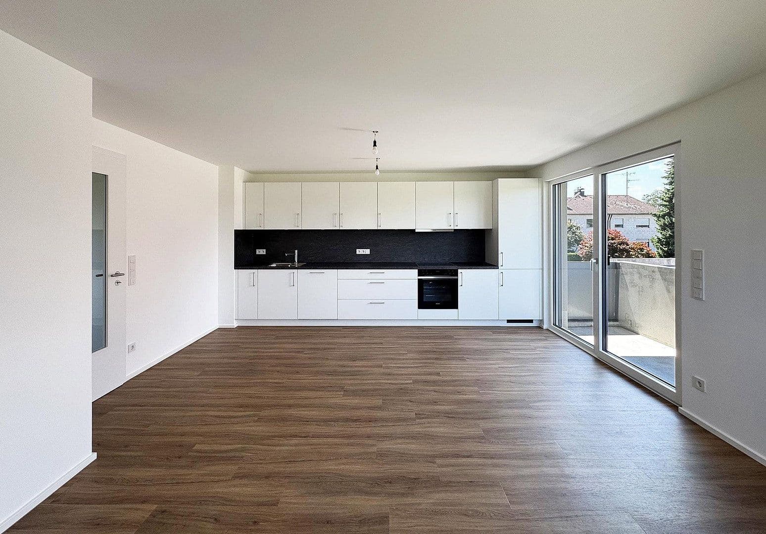 Pronájem bytu 3+1 65 m², Anzing, Bavorsko Pronájem bytu 3+1 65 m², Anzing, Bavorsko
