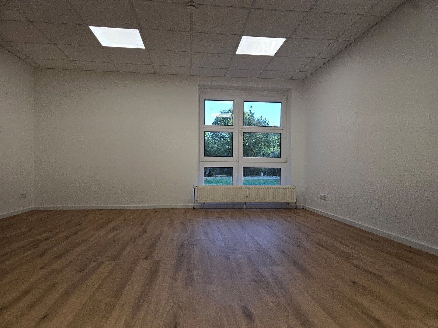 Pronájem bytu 4+1 114 m², Höhenstraße 25, Düsseldorf, Severní Porýní-Vestfálsko Pronájem bytu 4+1 114 m², Höhenstraße 25, Düsseldorf, Severní Porýní-Vestfálsko