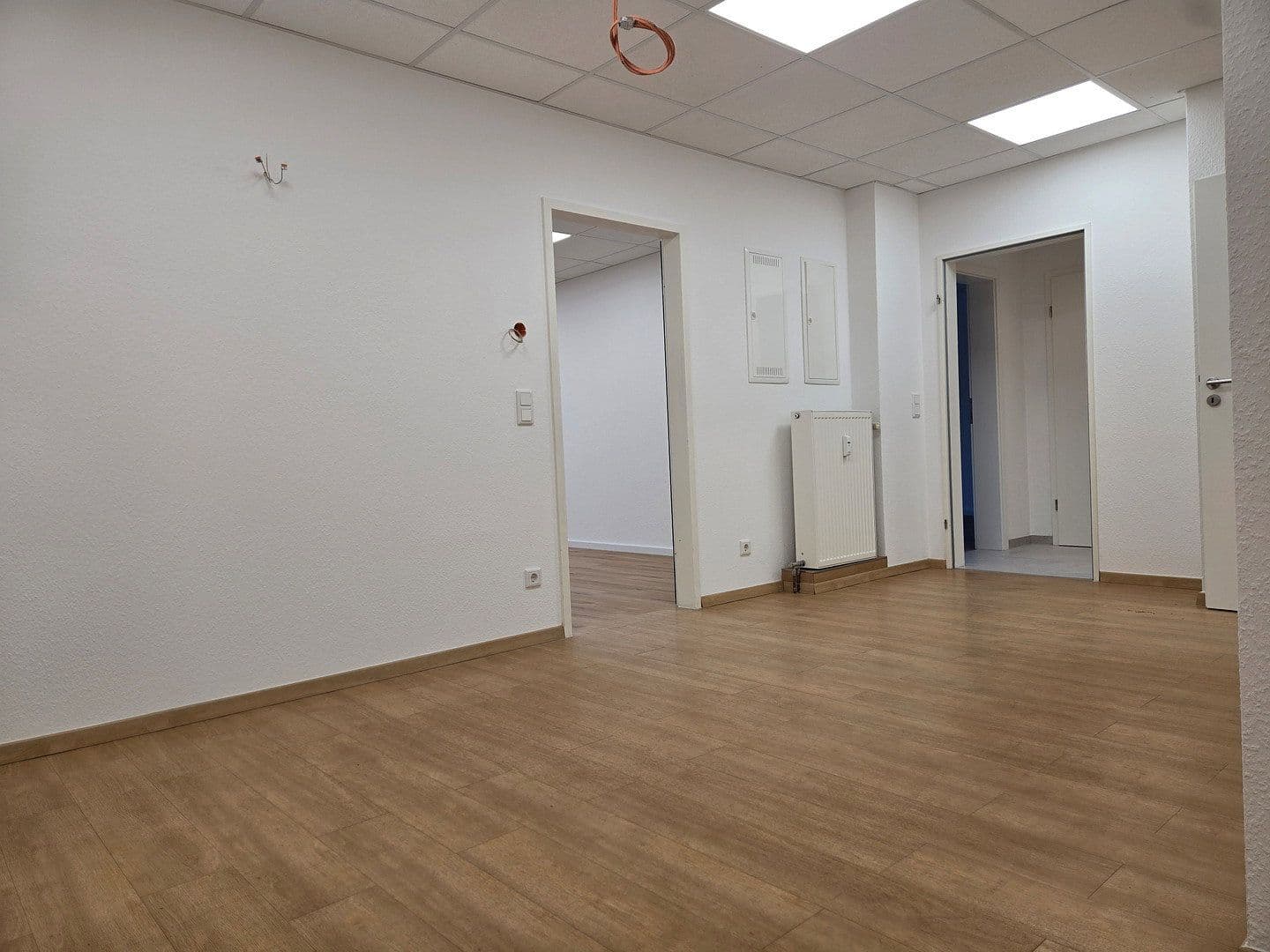 Pronájem bytu 4+1 114 m², Höhenstraße 25, Düsseldorf, Severní Porýní-Vestfálsko Pronájem bytu 4+1 114 m², Höhenstraße 25, Düsseldorf, Severní Porýní-Vestfálsko