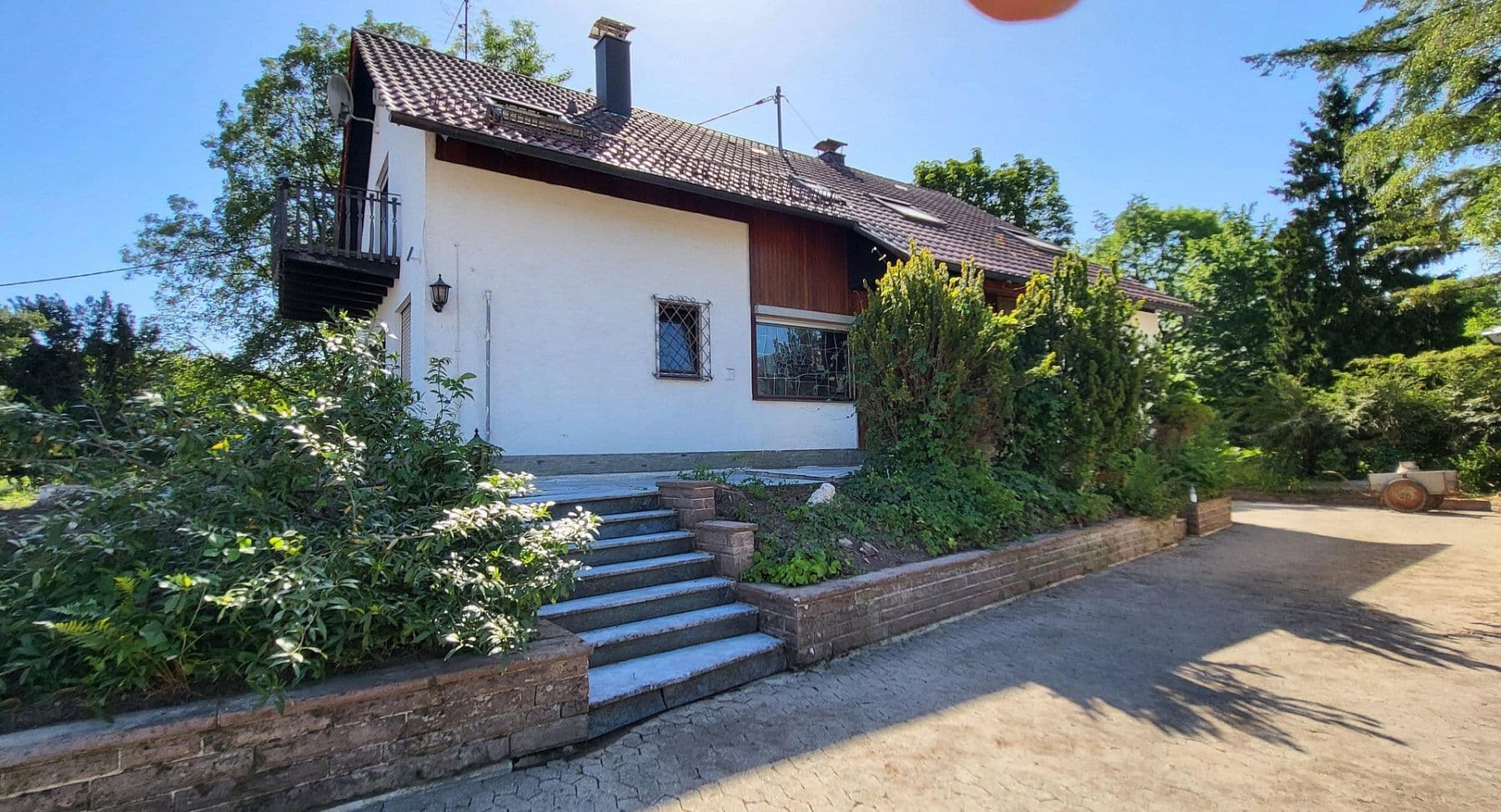 Prodej domu 197 m², pozemek 800 m², Schorndorf, Bádensko-Württembersko Prodej domu 197 m², pozemek 800 m², Schorndorf, Bádensko-Württembersko