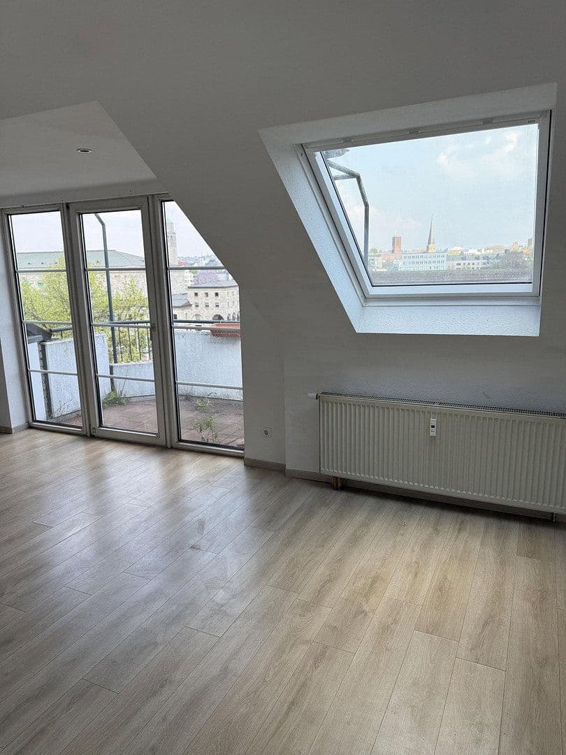 Pronájem bytu 1+1 55 m², Mühlenberg 10, Mülheim an der Ruhr, Severní Porýní-Vestfálsko Pronájem bytu 1+1 55 m², Mühlenberg 10, Mülheim an der Ruhr, Severní Porýní-Vestfálsko