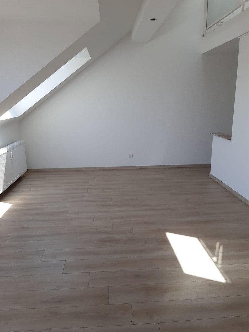 Pronájem bytu 1+1 55 m², Mühlenberg 10, Mülheim an der Ruhr, Severní Porýní-Vestfálsko Pronájem bytu 1+1 55 m², Mühlenberg 10, Mülheim an der Ruhr, Severní Porýní-Vestfálsko