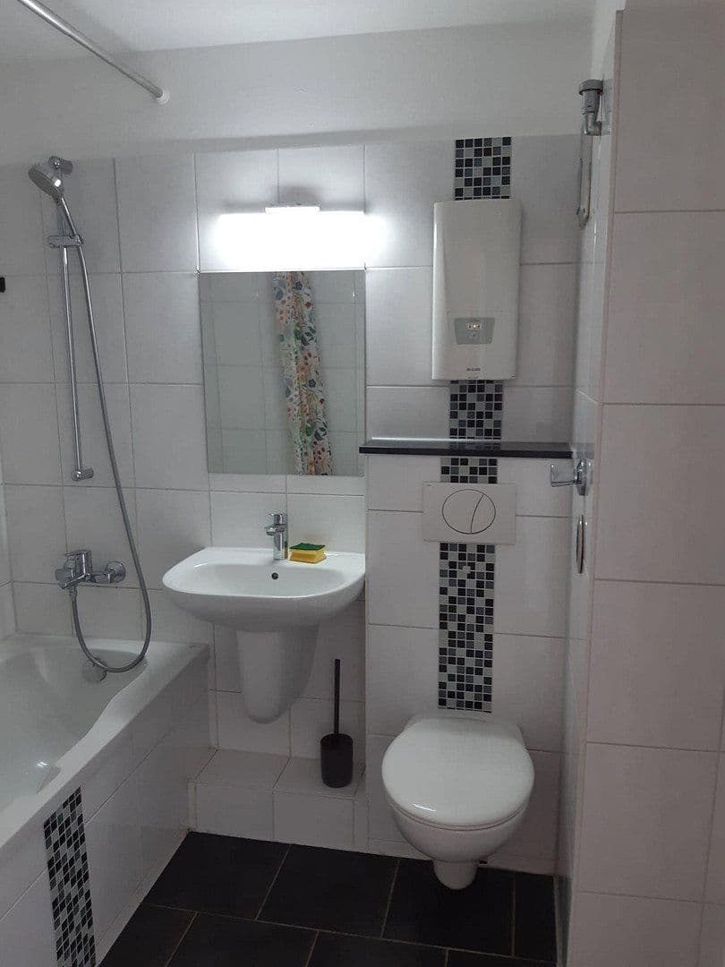 Pronájem bytu 1+1 55 m², Mühlenberg 10, Mülheim an der Ruhr, Severní Porýní-Vestfálsko Pronájem bytu 1+1 55 m², Mühlenberg 10, Mülheim an der Ruhr, Severní Porýní-Vestfálsko