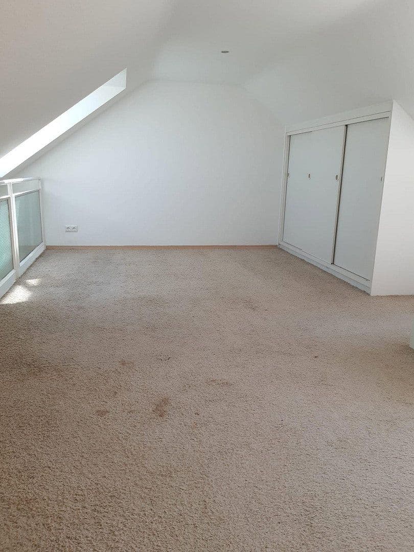 Pronájem bytu 1+1 55 m², Mühlenberg 10, Mülheim an der Ruhr, Severní Porýní-Vestfálsko Pronájem bytu 1+1 55 m², Mühlenberg 10, Mülheim an der Ruhr, Severní Porýní-Vestfálsko