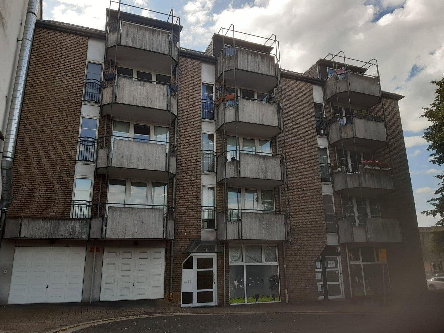 Pronájem bytu 1+1 55 m², Mühlenberg 10, Mülheim an der Ruhr, Severní Porýní-Vestfálsko Pronájem bytu 1+1 55 m², Mühlenberg 10, Mülheim an der Ruhr, Severní Porýní-Vestfálsko
