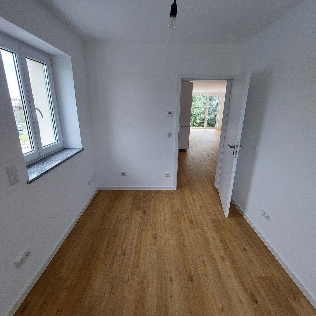 Pronájem bytu 4+kk 117 m², Hemau, Bavorsko Pronájem bytu 4+kk 117 m², Hemau, Bavorsko