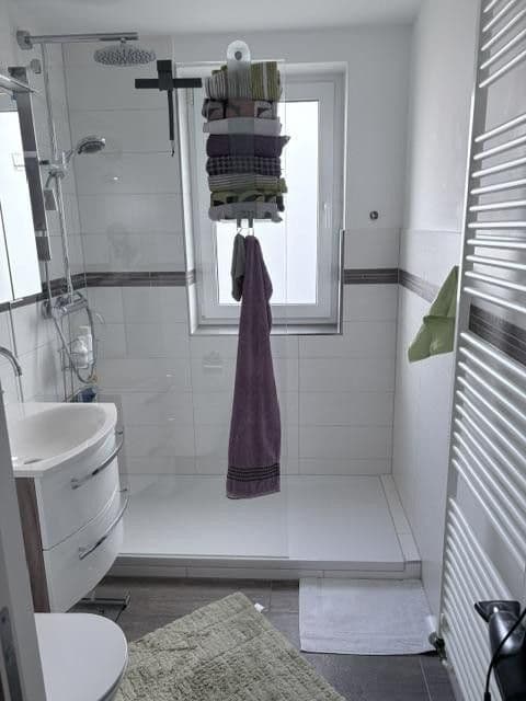 Pronájem bytu 3+1 70 m², Barsinghausen, Dolní Sasko Pronájem bytu 3+1 70 m², Barsinghausen, Dolní Sasko