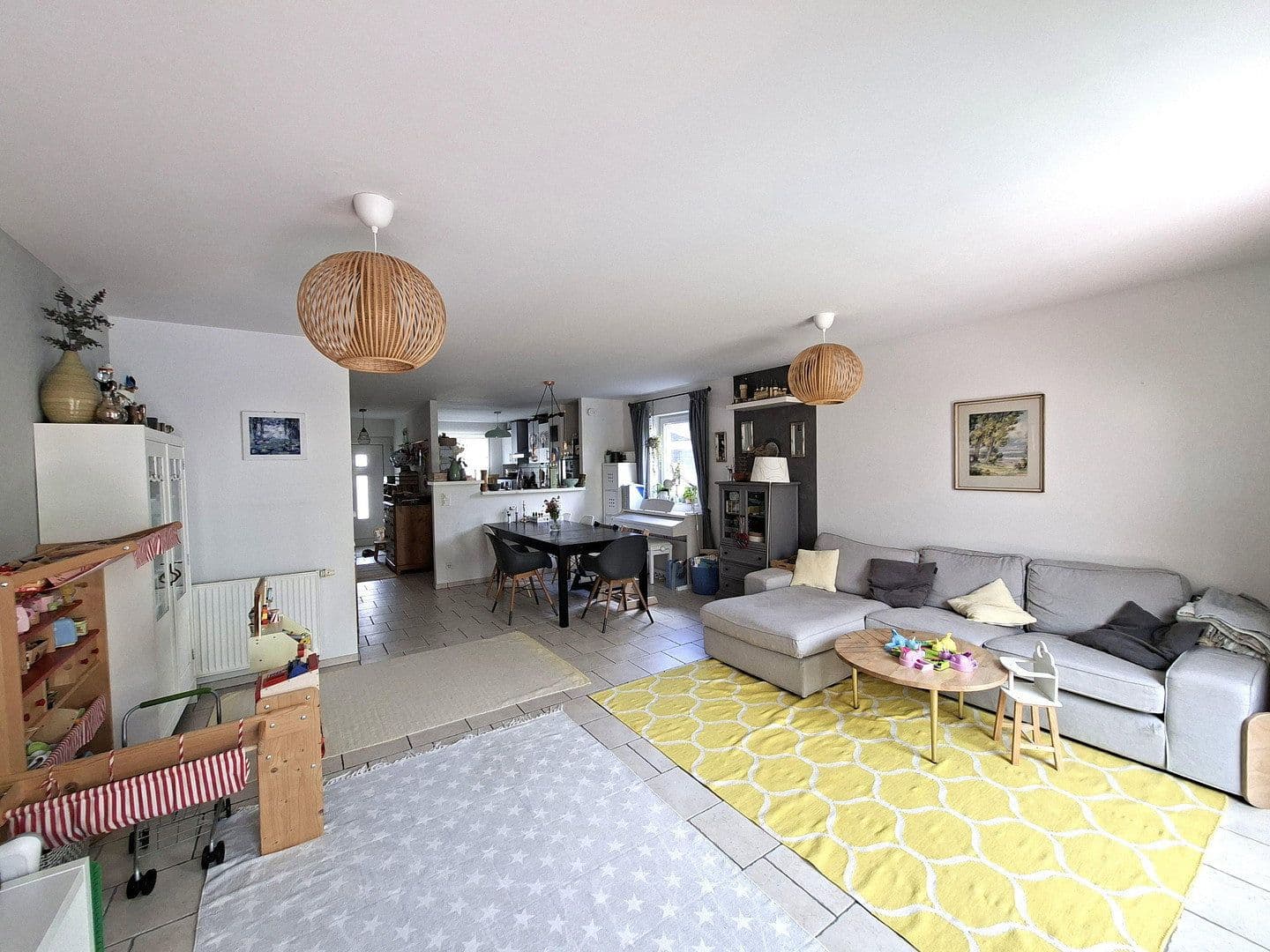 Prodej domu 120 m², pozemek 396 m², Hennef (Sieg), Severní Porýní-Vestfálsko Prodej domu 120 m², pozemek 396 m², Hennef (Sieg), Severní Porýní-Vestfálsko