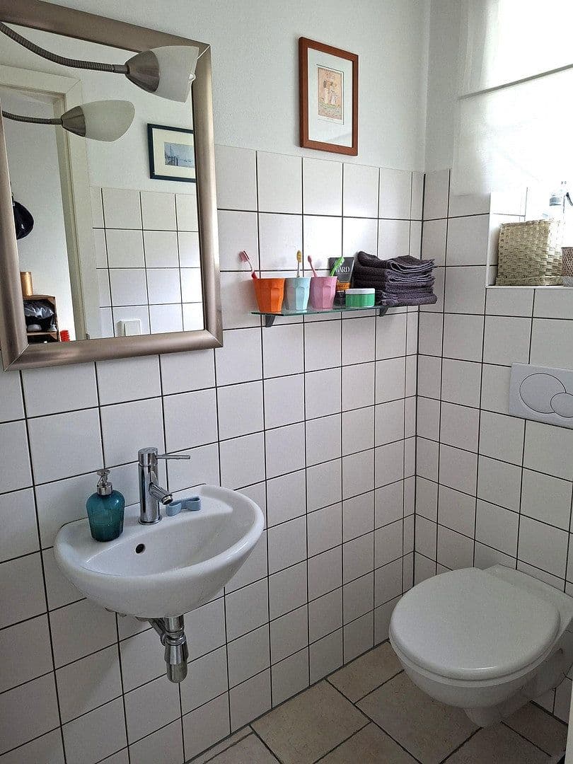 Prodej domu 120 m², pozemek 396 m², Hennef (Sieg), Severní Porýní-Vestfálsko Prodej domu 120 m², pozemek 396 m², Hennef (Sieg), Severní Porýní-Vestfálsko