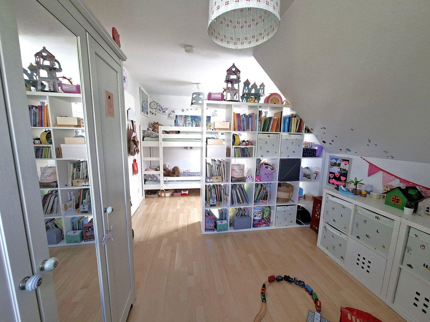 Prodej domu 120 m², pozemek 396 m², Hennef (Sieg), Severní Porýní-Vestfálsko Prodej domu 120 m², pozemek 396 m², Hennef (Sieg), Severní Porýní-Vestfálsko