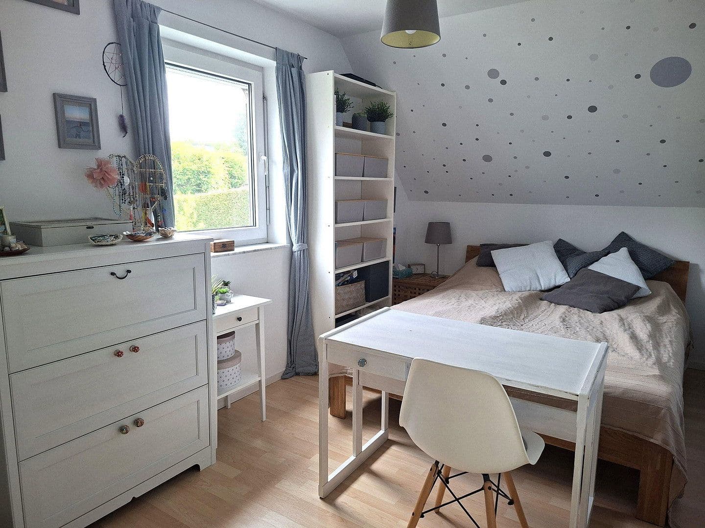 Prodej domu 120 m², pozemek 396 m², Hennef (Sieg), Severní Porýní-Vestfálsko Prodej domu 120 m², pozemek 396 m², Hennef (Sieg), Severní Porýní-Vestfálsko