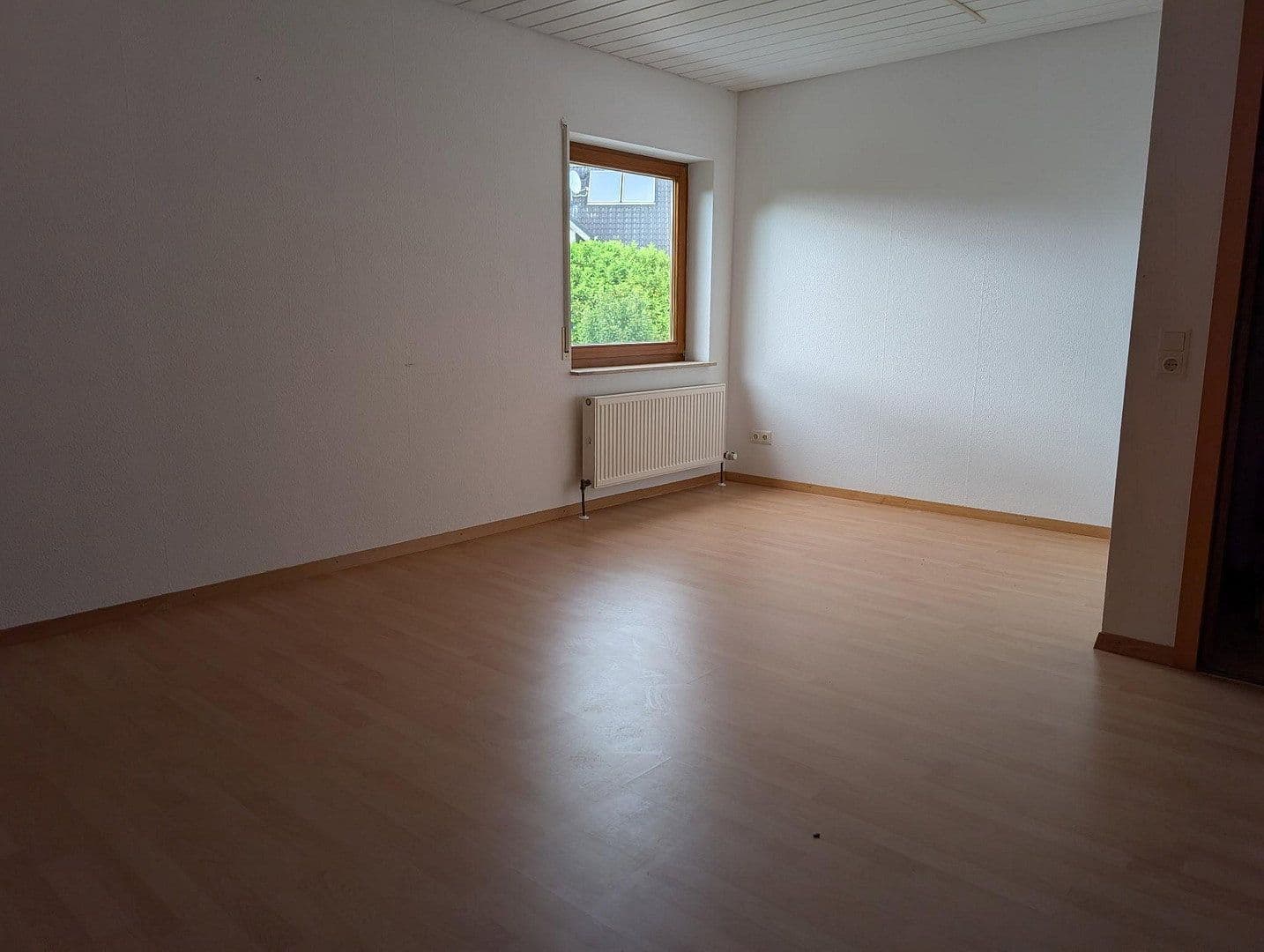Pronájem bytu 3+kk 85 m², Wüstenrot, Bádensko-Württembersko Pronájem bytu 3+kk 85 m², Wüstenrot, Bádensko-Württembersko
