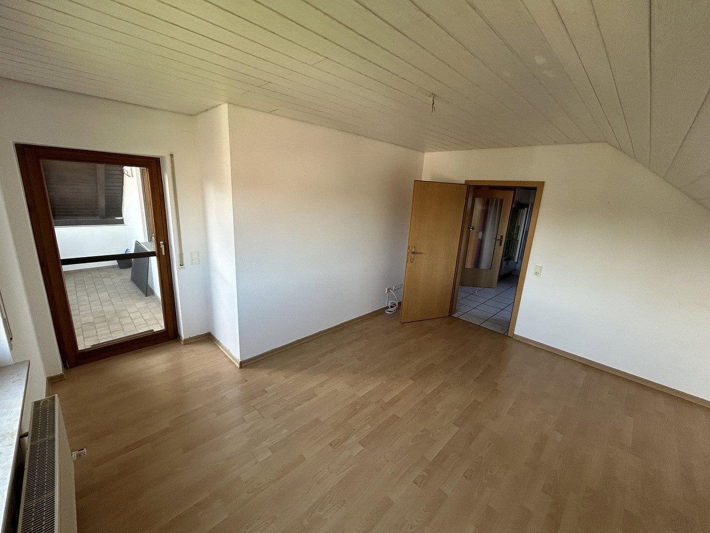 Pronájem bytu 3+kk 85 m², Wüstenrot, Bádensko-Württembersko Pronájem bytu 3+kk 85 m², Wüstenrot, Bádensko-Württembersko