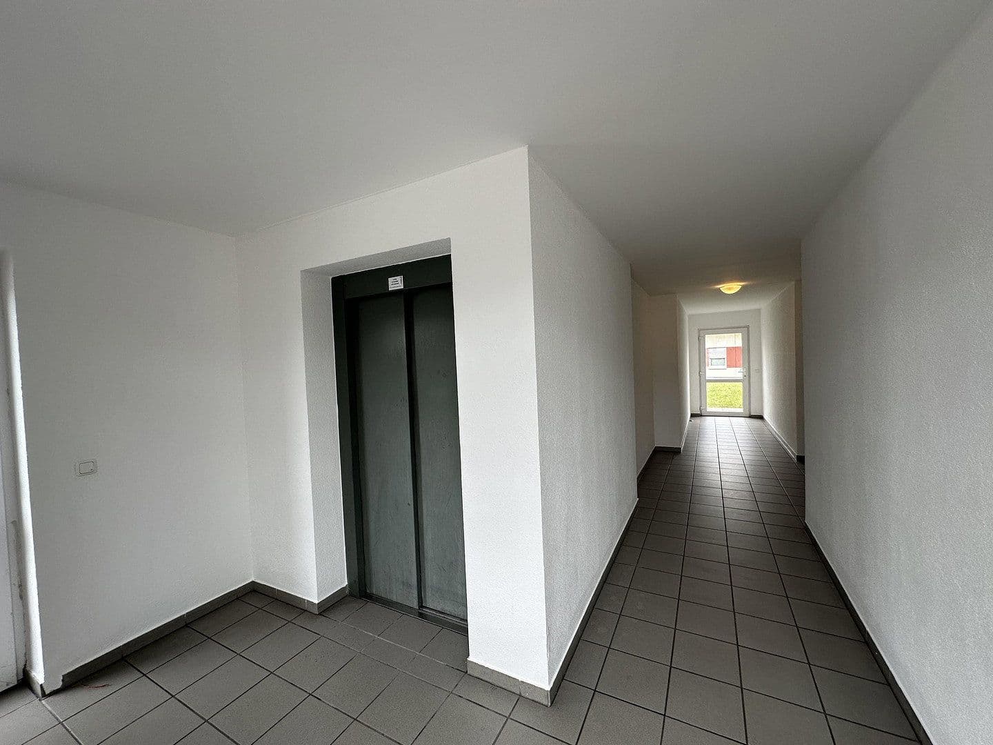 Pronájem bytu 3+1 68 m², An der Landwehr 25, Bielfeld an der Landwehr, Severní Porýní-Vestfálsko Pronájem bytu 3+1 68 m², An der Landwehr 25, Bielfeld an der Landwehr, Severní Porýní-Vestfálsko