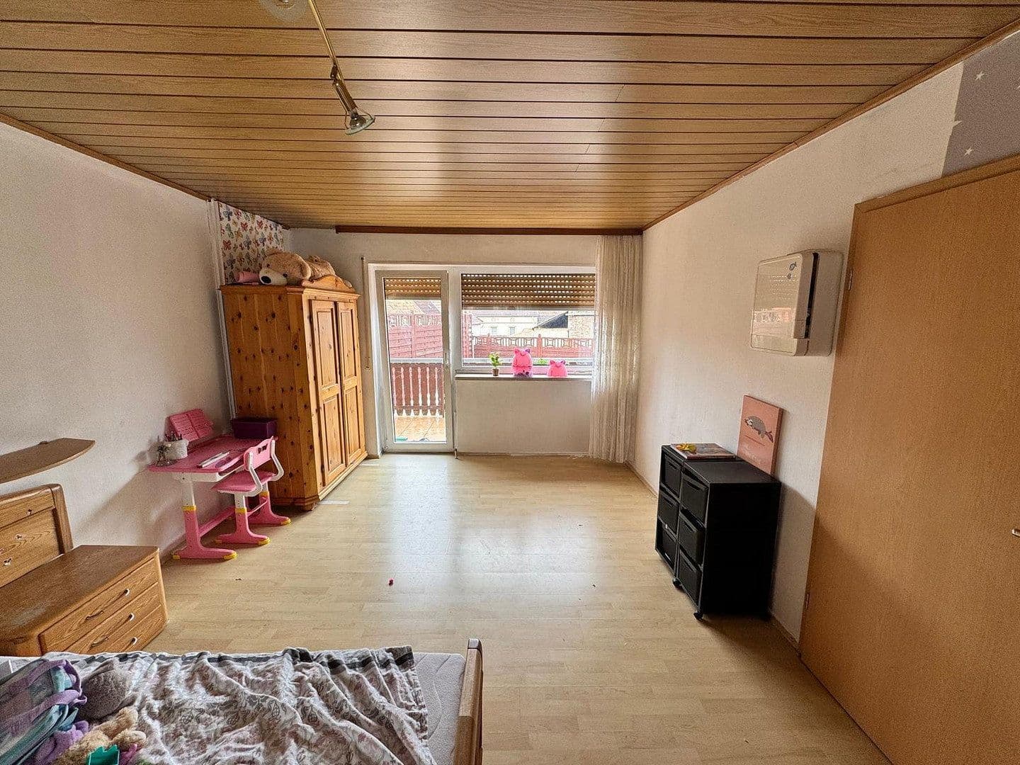 Pronájem bytu 4+kk 137 m², Sprendlinger Strasse 5, Pfaffen-Schwabenheim, Porýní-Falc Pronájem bytu 4+kk 137 m², Sprendlinger Strasse 5, Pfaffen-Schwabenheim, Porýní-Falc