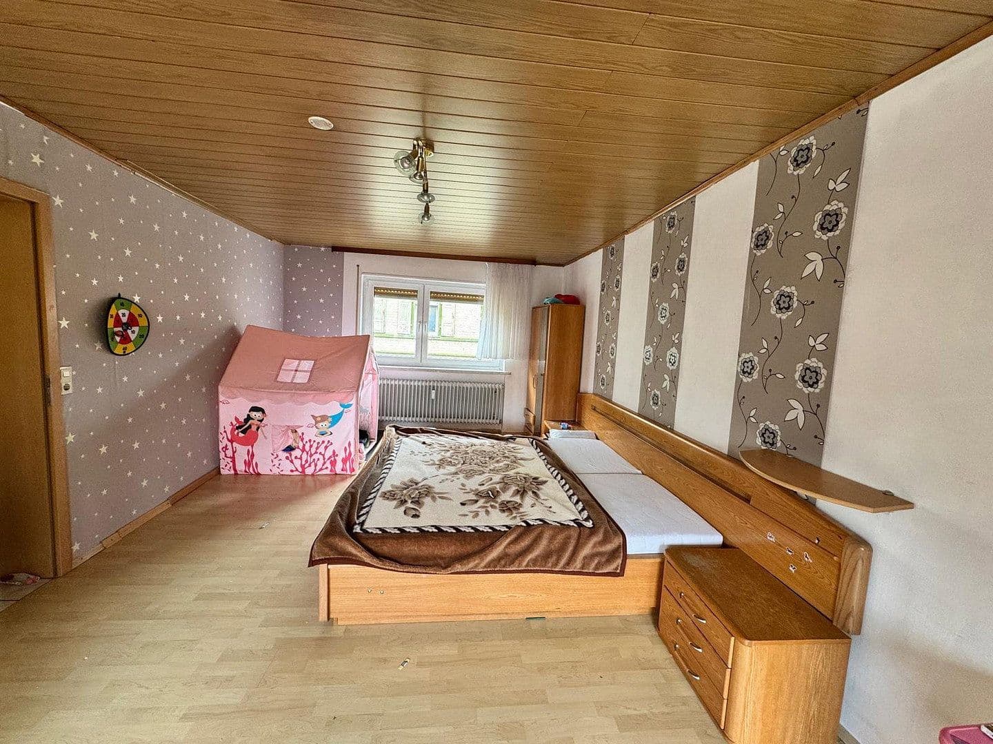 Pronájem bytu 4+kk 137 m², Sprendlinger Strasse 5, Pfaffen-Schwabenheim, Porýní-Falc Pronájem bytu 4+kk 137 m², Sprendlinger Strasse 5, Pfaffen-Schwabenheim, Porýní-Falc