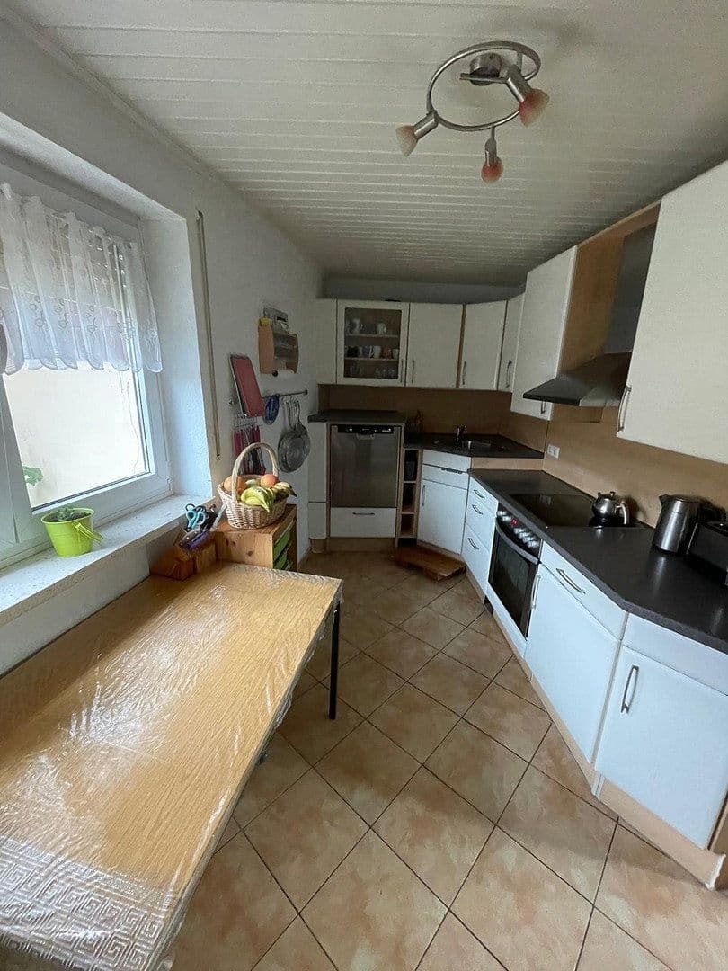 Pronájem bytu 4+kk 137 m², Sprendlinger Strasse 5, Pfaffen-Schwabenheim, Porýní-Falc Pronájem bytu 4+kk 137 m², Sprendlinger Strasse 5, Pfaffen-Schwabenheim, Porýní-Falc