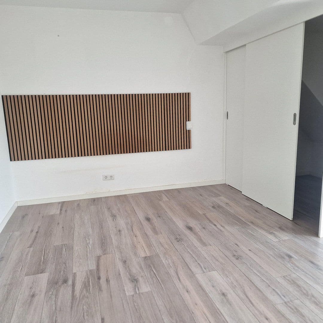 Prodej bytu 2+1 71 m², Hüchelner Straße 75, Frechen, Severní Porýní-Vestfálsko Prodej bytu 2+1 71 m², Hüchelner Straße 75, Frechen, Severní Porýní-Vestfálsko