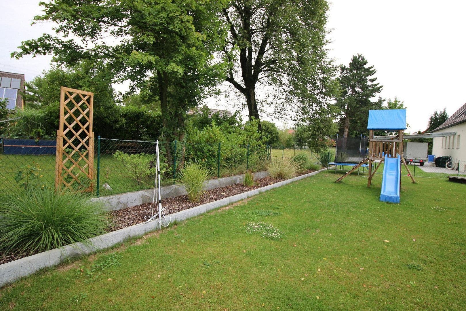 Prodej domu 273 m², pozemek 744 m², Friedberg, Bavorsko Prodej domu 273 m², pozemek 744 m², Friedberg, Bavorsko