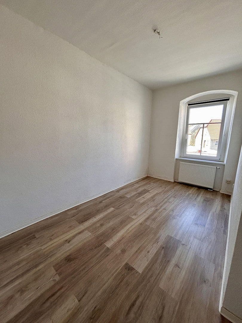 Pronájem bytu 2+1 51 m², Döbeln, Sasko Pronájem bytu 2+1 51 m², Döbeln, Sasko