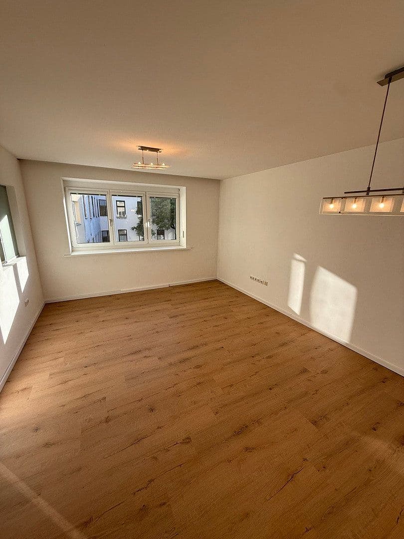 Pronájem bytu 2+1 45 m², Eichenstraße 8, Wien, Wien Pronájem bytu 2+1 45 m², Eichenstraße 8, Wien, Wien