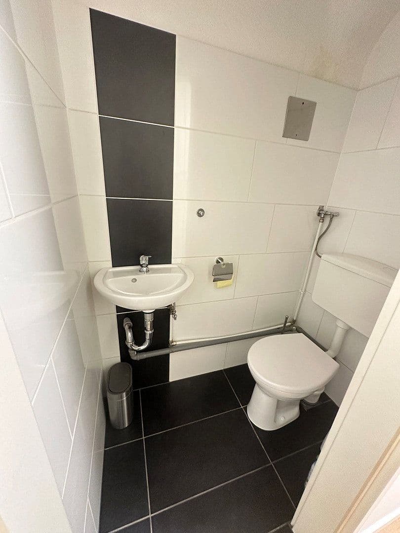 Pronájem bytu 2+1 45 m², Eichenstraße 8, Wien, Wien Pronájem bytu 2+1 45 m², Eichenstraße 8, Wien, Wien