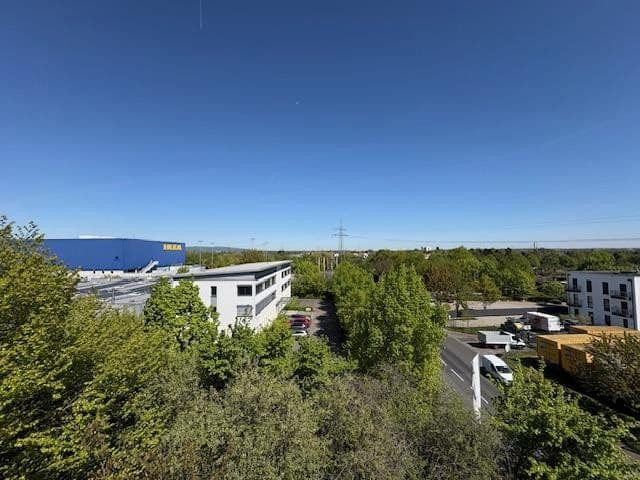 Pronájem kanceláře 246 m², Berner Str. 71, Frankfurt - Nieder-Eschbach, Hessen Pronájem kanceláře 246 m², Berner Str. 71, Frankfurt - Nieder-Eschbach, Hessen