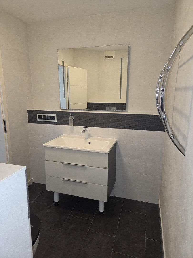 Prodej bytu 2+1 72 m², Flörsheim, Hessen Prodej bytu 2+1 72 m², Flörsheim, Hessen