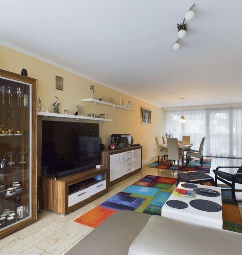 Prodej domu 186 m², pozemek 579 m², Horst-Schork-Str. 93, Ludwigshafen, Porýní-Falc Prodej domu 186 m², pozemek 579 m², Horst-Schork-Str. 93, Ludwigshafen, Porýní-Falc