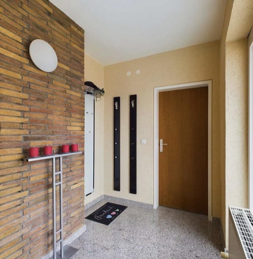 Prodej domu 186 m², pozemek 579 m², Horst-Schork-Str. 93, Ludwigshafen, Porýní-Falc Prodej domu 186 m², pozemek 579 m², Horst-Schork-Str. 93, Ludwigshafen, Porýní-Falc