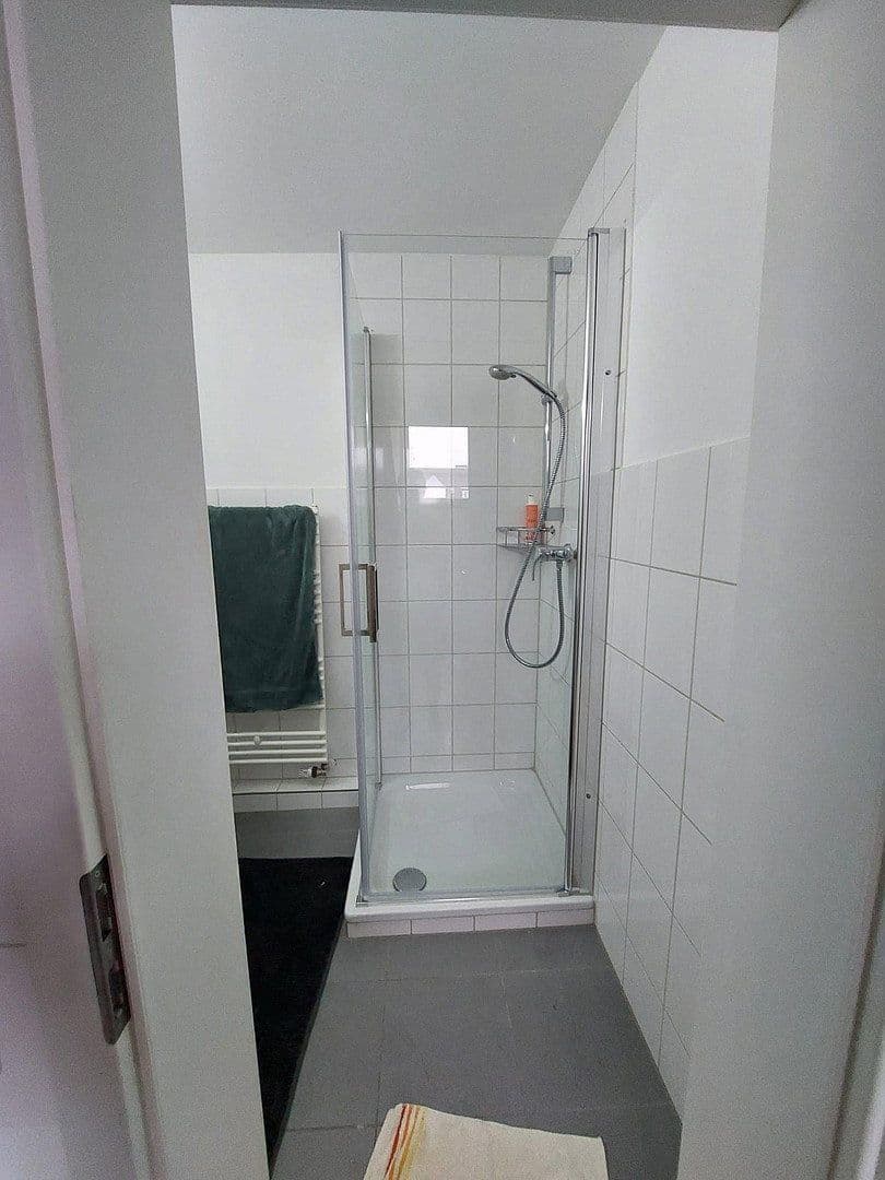 Pronájem bytu 1+1 24 m², Elsassstraße 38, Cáchy, Severní Porýní-Vestfálsko Pronájem bytu 1+1 24 m², Elsassstraße 38, Cáchy, Severní Porýní-Vestfálsko