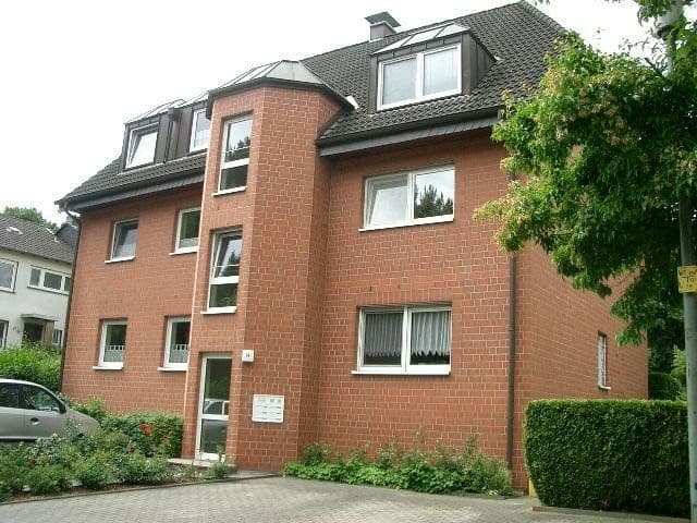 Pronájem bytu 2+1 50 m², Bochum, Severní Porýní-Vestfálsko Pronájem bytu 2+1 50 m², Bochum, Severní Porýní-Vestfálsko