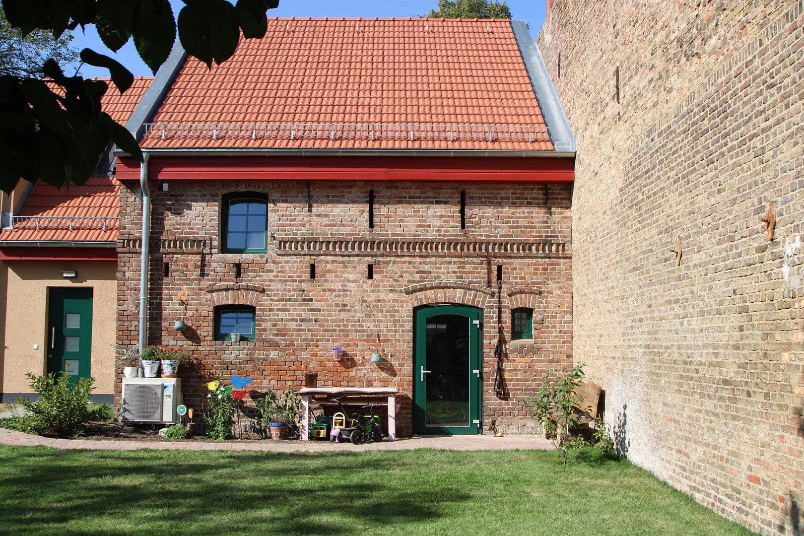 Prodej domu 149 m², pozemek 736 m², Nuthetal, Braniborsko Prodej domu 149 m², pozemek 736 m², Nuthetal, Braniborsko