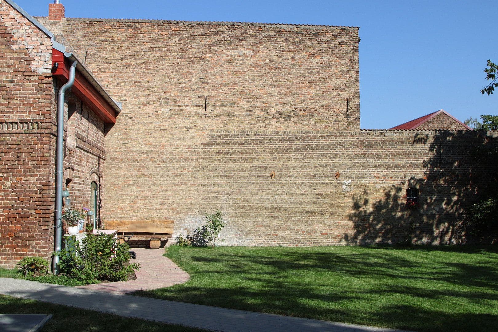 Prodej domu 149 m², pozemek 736 m², Nuthetal, Braniborsko Prodej domu 149 m², pozemek 736 m², Nuthetal, Braniborsko