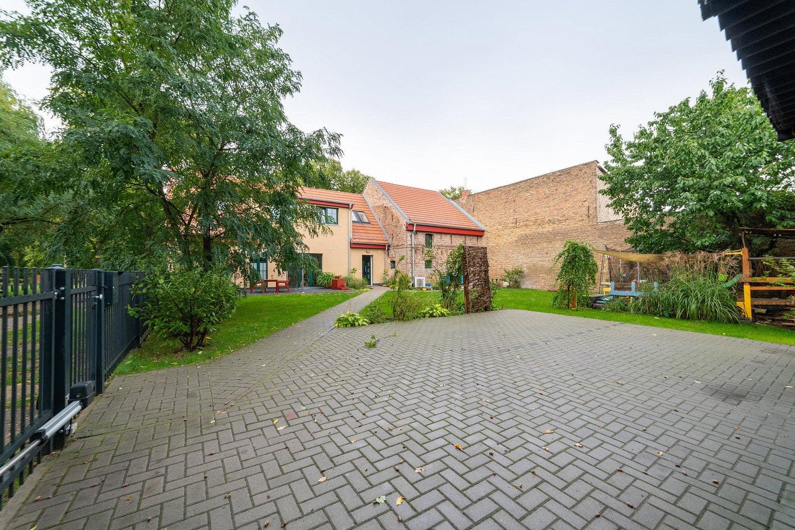 Prodej domu 149 m², pozemek 736 m², Nuthetal, Braniborsko Prodej domu 149 m², pozemek 736 m², Nuthetal, Braniborsko