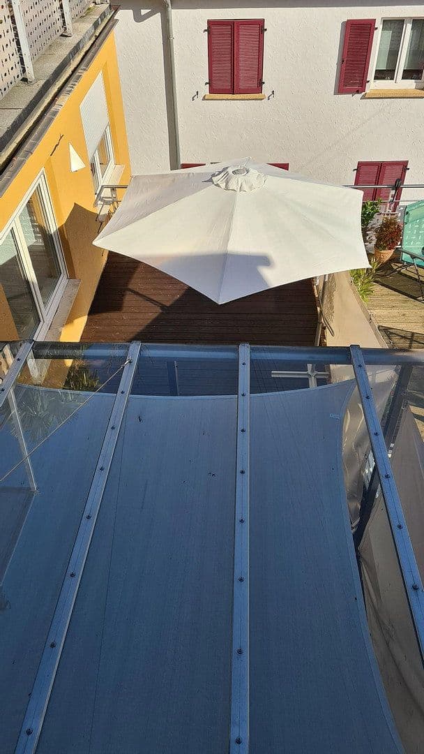 Pronájem bytu 3+1 78 m², Fellbach, Bádensko-Württembersko Pronájem bytu 3+1 78 m², Fellbach, Bádensko-Württembersko