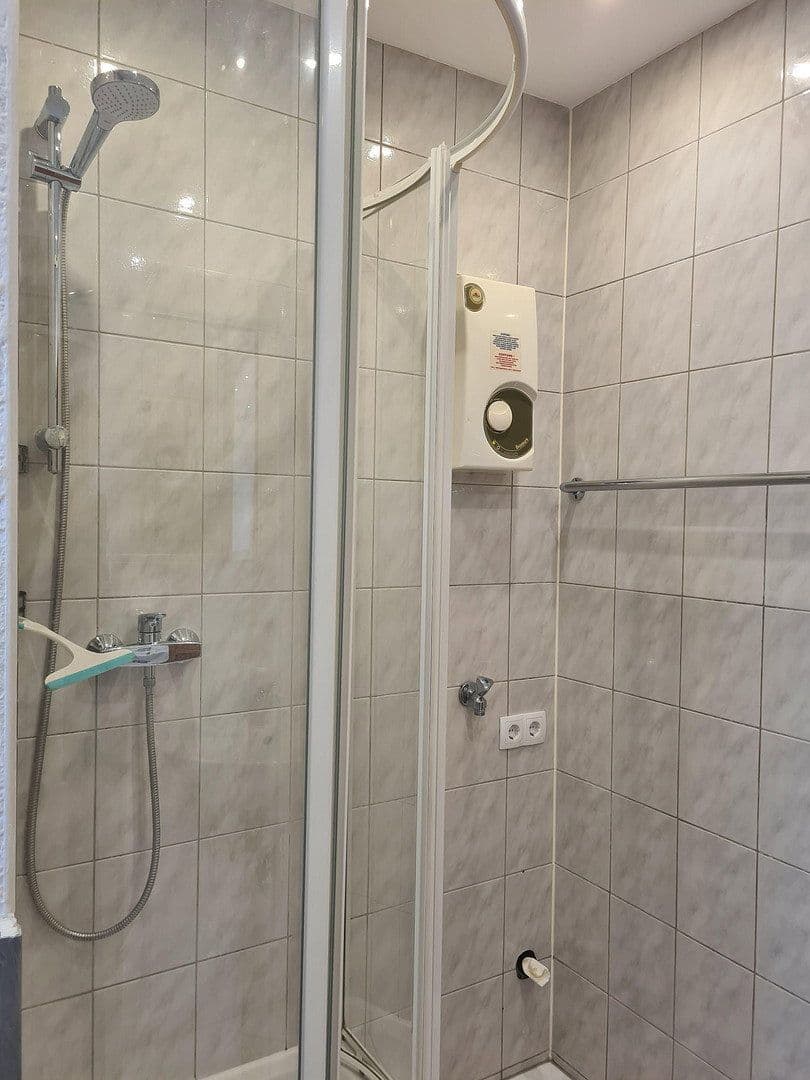 Pronájem bytu 3+1 78 m², Fellbach, Bádensko-Württembersko Pronájem bytu 3+1 78 m², Fellbach, Bádensko-Württembersko