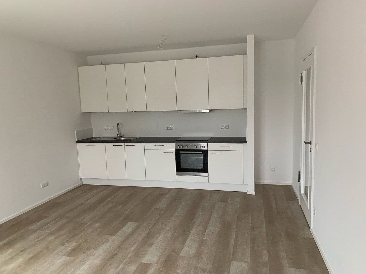 Pronájem bytu 2+1 57 m², Kirchwerder Elbdeich 16, Hamburg, Hamburg Pronájem bytu 2+1 57 m², Kirchwerder Elbdeich 16, Hamburg, Hamburg