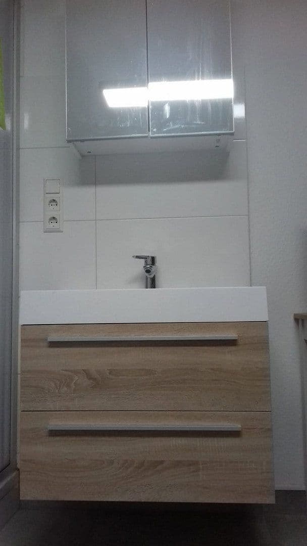 Pronájem bytu 25 m², Ziegelsteige 18, Mosbach, Bádensko-Württembersko Pronájem bytu 25 m², Ziegelsteige 18, Mosbach, Bádensko-Württembersko