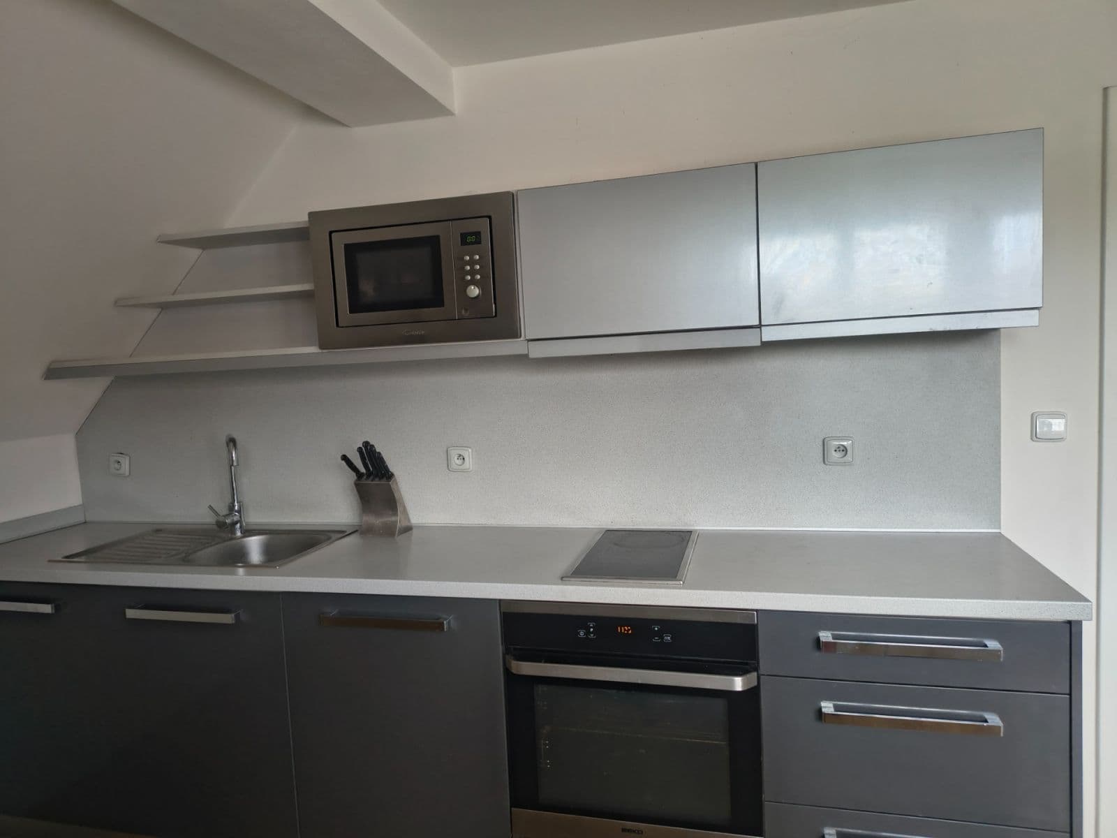 Prodej bytu 2+1 52 m², Říční, Poděbrady, Středočeský kraj Prodej bytu 2+1 52 m², Říční, Poděbrady, Středočeský kraj