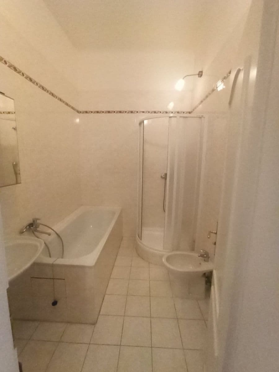 Pronájem bytu 3+1 90 m², Budečská, Praha, Praha Pronájem bytu 3+1 90 m², Budečská, Praha, Praha