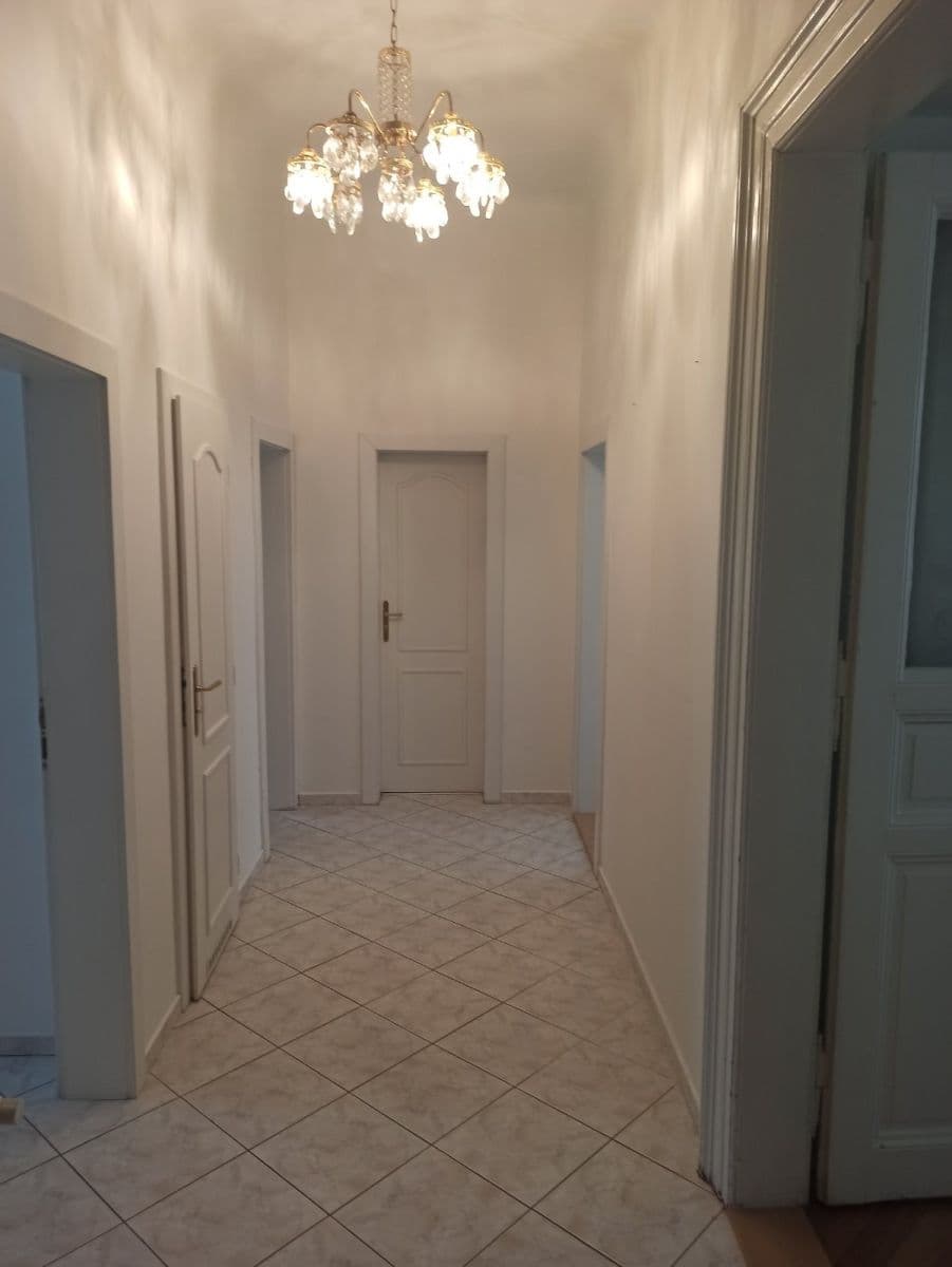 Pronájem bytu 3+1 90 m², Budečská, Praha, Praha Pronájem bytu 3+1 90 m², Budečská, Praha, Praha