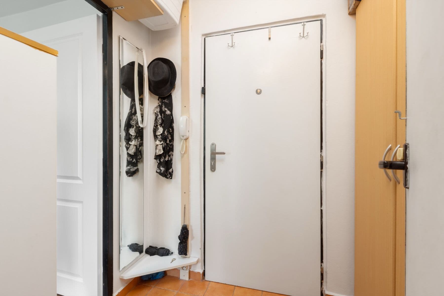 Prodej bytu 1+kk 33 m², Bartákova, Praha, Praha Prodej bytu 1+kk 33 m², Bartákova, Praha, Praha