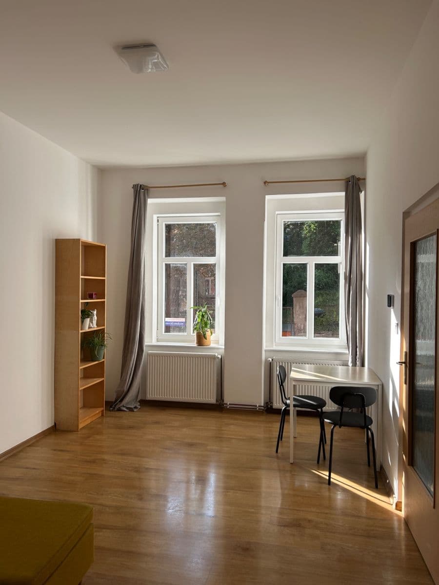 Pronájem bytu 2+1 55 m², Stará, Ústí nad Labem, Ústecký kraj Pronájem bytu 2+1 55 m², Stará, Ústí nad Labem, Ústecký kraj